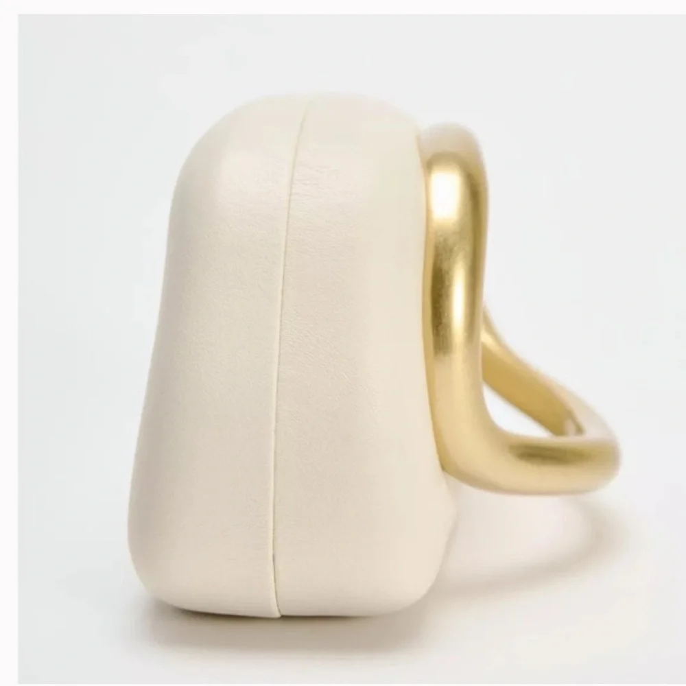 Zara Cream Clutch with Gold Detail - Picture 3 of 5